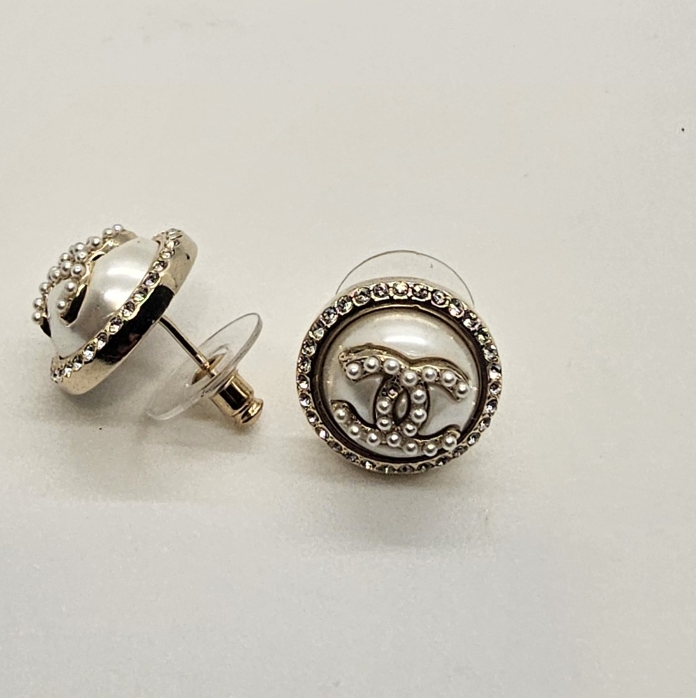 CHANEL Faux Pearl CC Crystal Circle Earrings